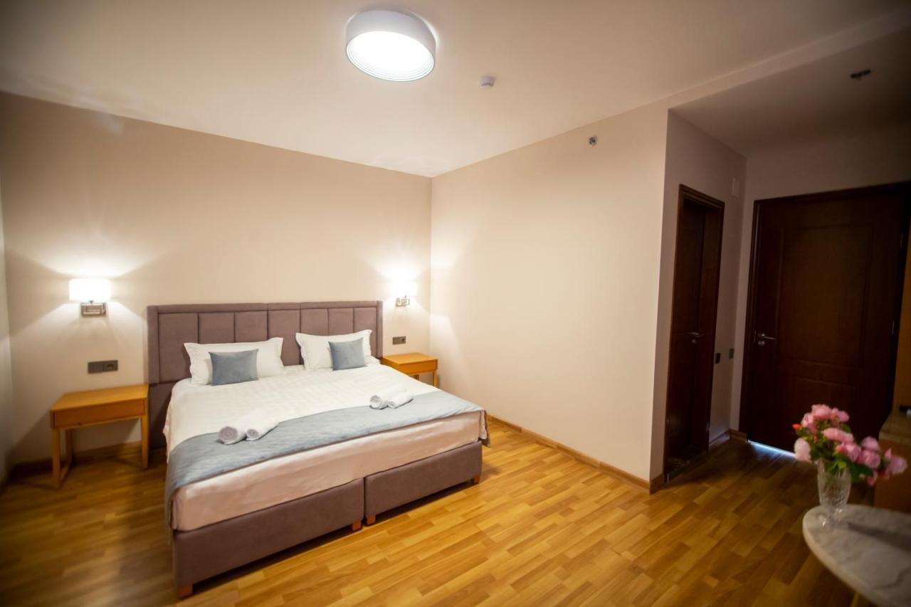 Chveni Ezo Boutique Hotel Kobuleti Εξωτερικό φωτογραφία